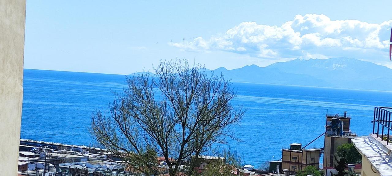 Evris House Color Suite Кавала Екстер'єр фото