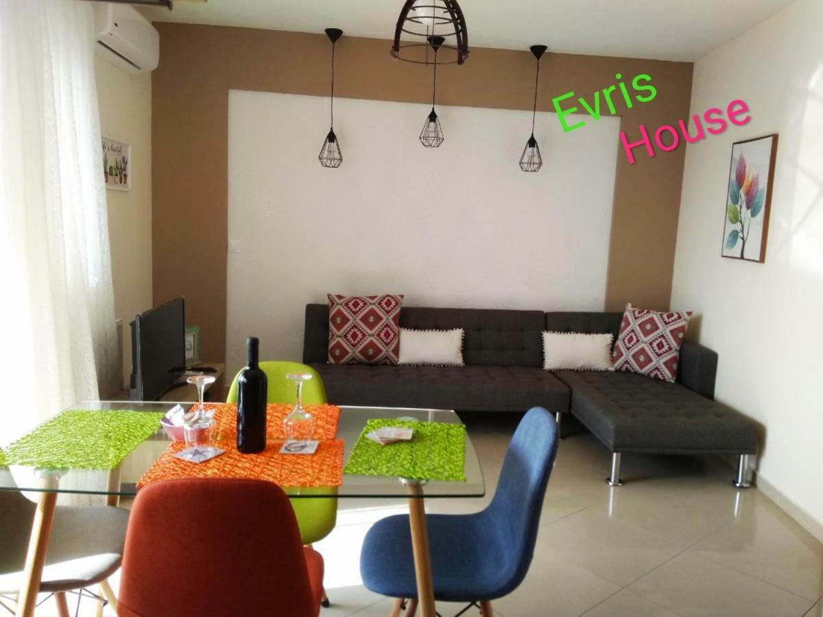 Evris House Color Suite Кавала Екстер'єр фото